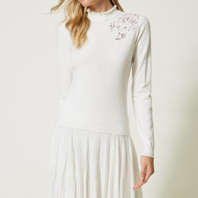 Wool blend turtleneck jumper with lace